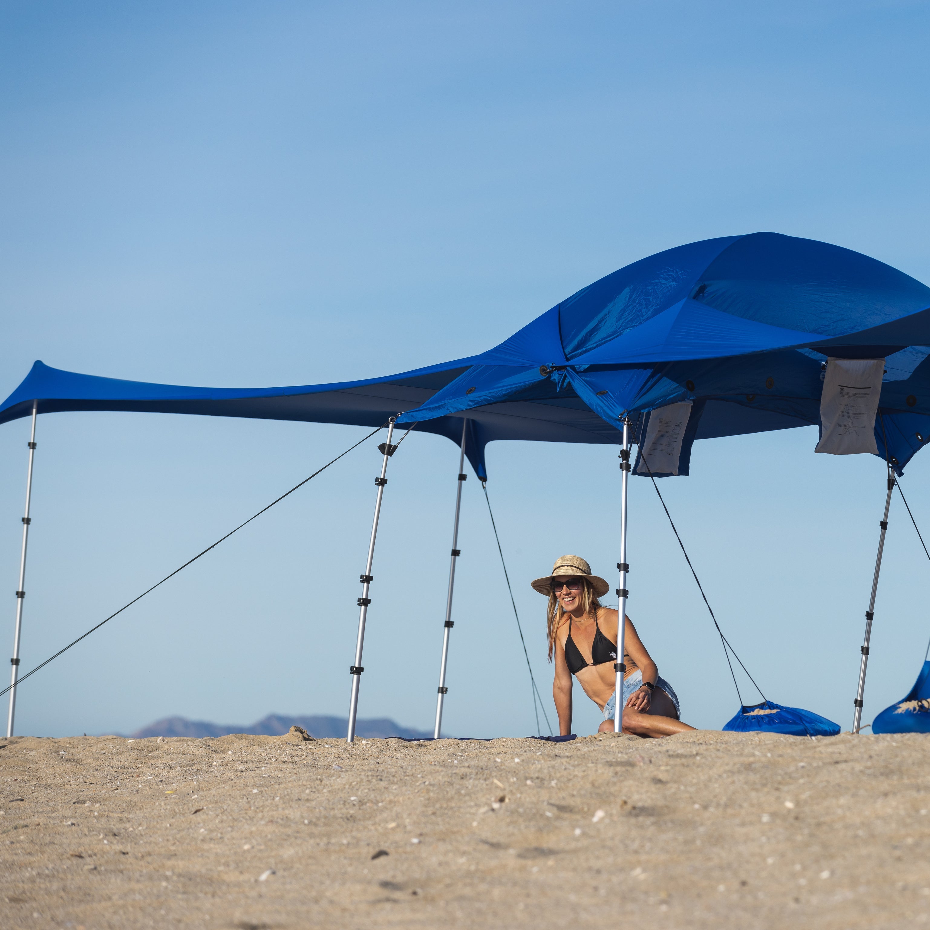 reflective sunshade for tent Shadeeco 2 Post Nomad Beach Sun Shade, (8.5FTx9FT) / Shoulder Bag