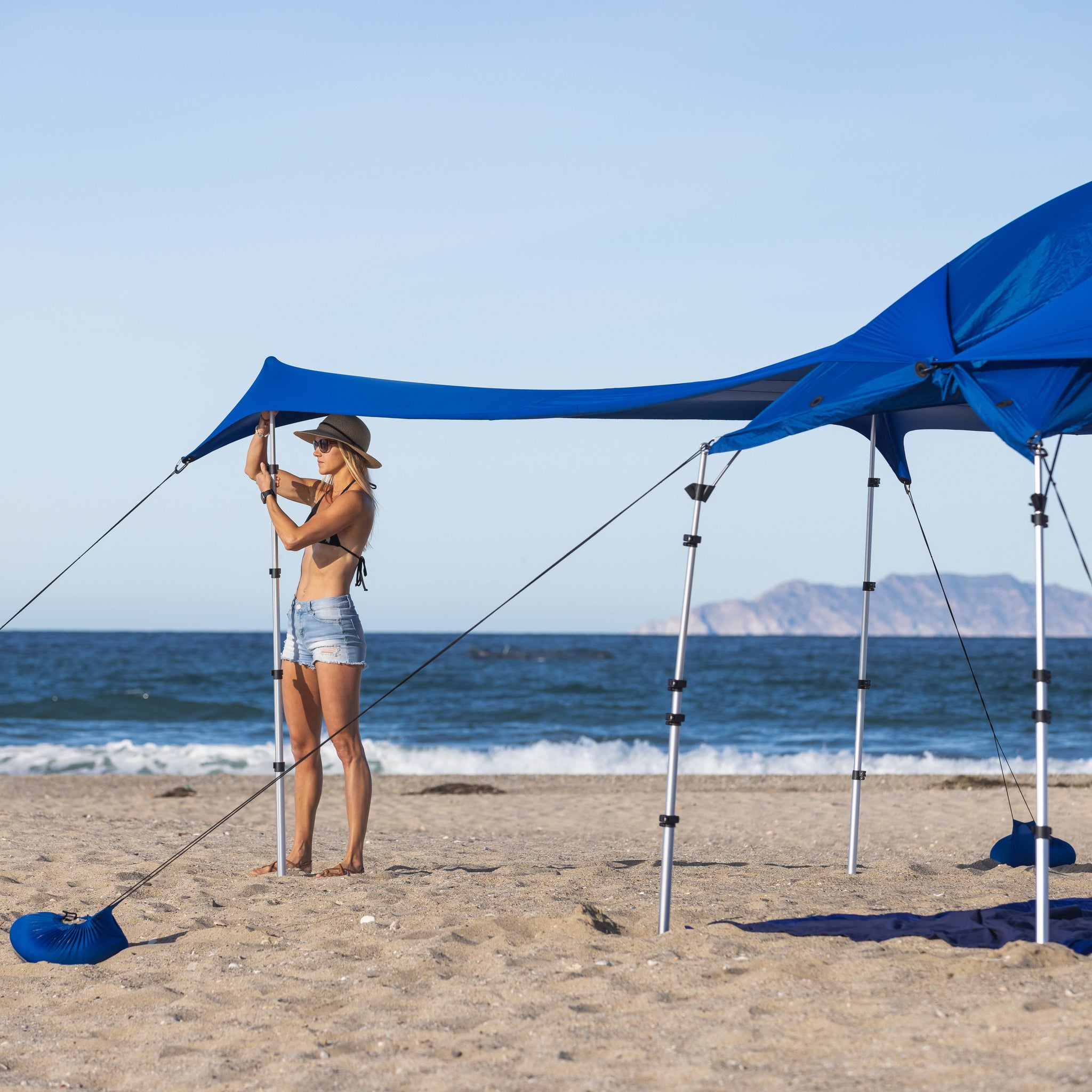 Shadeeco Nomad UV Protective Beach Sun Shade | Super Versatile